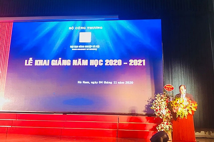 Trường Đại học Công nghiệp Hà Nội: Hướng tới xây dựng mô hình đại học thông minh Trường Đại học Công nghiệp Hà Nội: Hướng tới xây dựng mô hình đại học thông minh