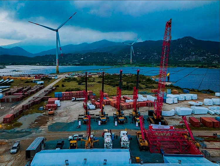 Thi công điện gió – nút thắt đã được tháo gỡ