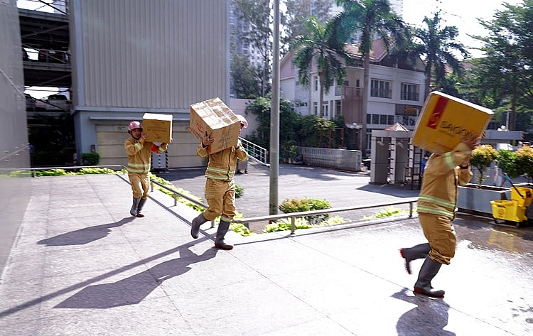 Diễn tập phương án chữa cháy, cứu nạn, cứu hộ tại tòa nhà PV GAS Tower Diễn tập phương án chữa cháy, cứu nạn, cứu hộ tại tòa nhà PV GAS Tower