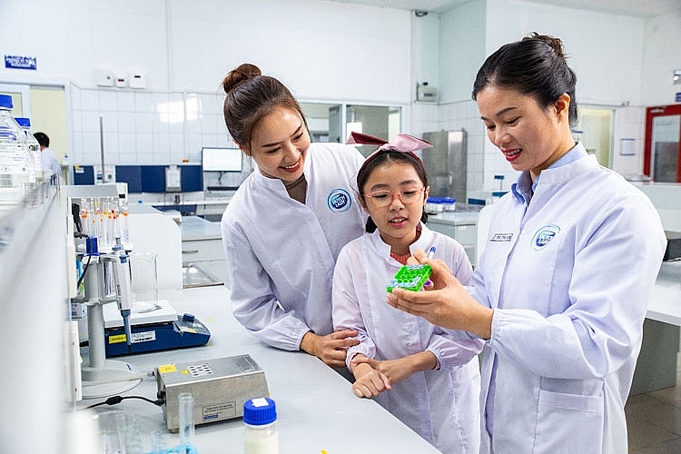 FrieslandCampina Việt Nam tự hào nhận giải thưởng trao quyền cho phụ nữ khu vực châu Á – Thái Bình Dương