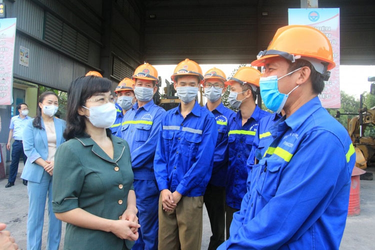 Quảng Ninh và ngành Than phấn đấu tăng trưởng kinh tế hai con số Quảng Ninh và ngành Than phấn đấu tăng trưởng kinh tế hai con số