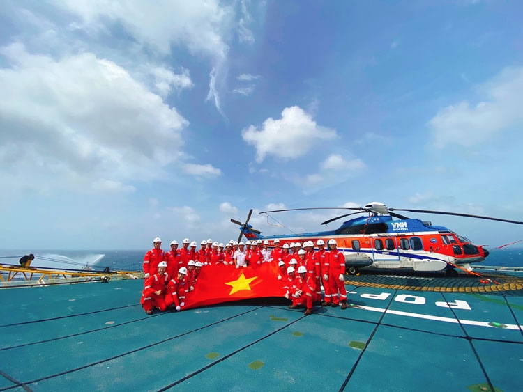 Nhân Ngày văn hóa doanh nghiệp Việt Nam 10/11: Bản sắc Văn hóa Petrovietnam Nhân Ngày văn hóa doanh nghiệp Việt Nam 10/11: Bản sắc Văn hóa Petrovietnam