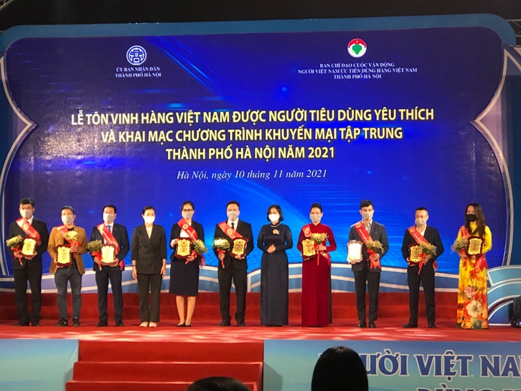 Hà Nội tôn vinh hàng Việt Nam được người tiêu dùng yêu thích năm 2021 Hà Nội tôn vinh hàng Việt Nam được người tiêu dùng yêu thích năm 2021