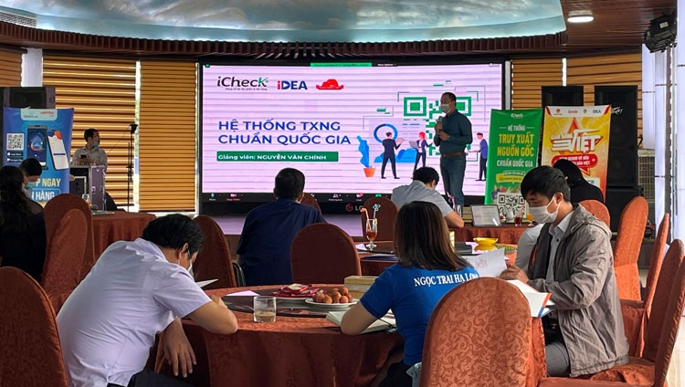 Lời giải cho “bài toán” tiêu thụ nông lâm thủy sản trong tình hình mới của Quảng Ninh - Bài 3: Thương mại điện tử: “Đòn bẩy” cho tiêu thụ nông sản