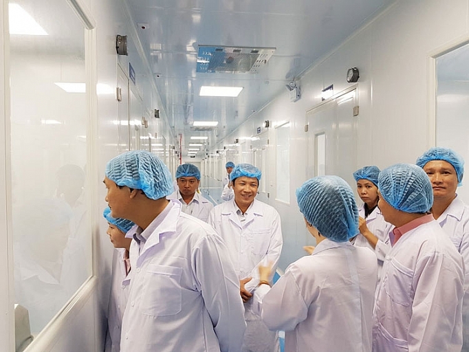 Khánh Hoà trình diễn mô hình kỹ thuật sản xuất men vi sinh khanh hoa trinh dien mo hinh ky thuat san xuat men vi sinh