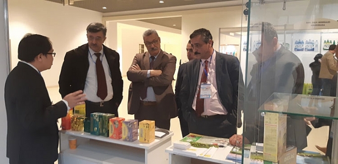 Việt Nam tham dự Hội chợ đồ uống tại Algeria viet nam tham du hoi cho do uong tai algeria