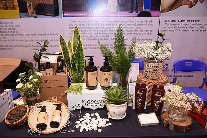 Sao Thái Dương góp mặt tại Ngày hội khởi nghiệp đổi mới sáng tạo quốc gia sao thai duong gop mat tai ngay hoi khoi nghiep doi moi sang tao quoc gia