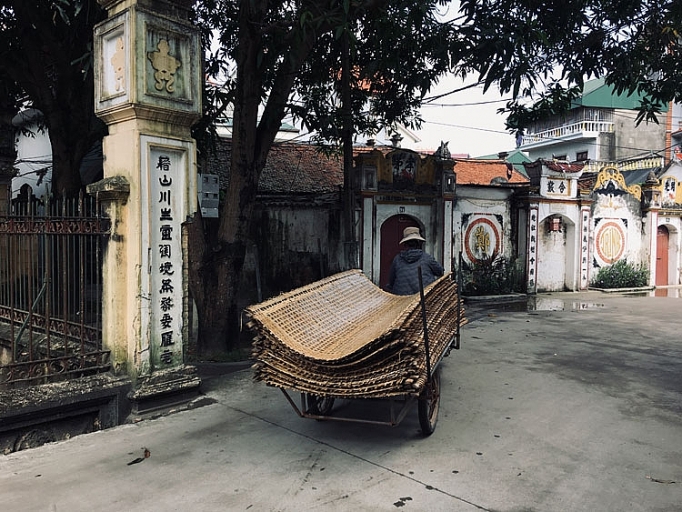 Làng cổ Cự Đà lưu giữ nét xưa, nghề xưa lang co cu da luu giu net xua nghe xua