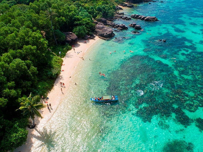 di phu quoc cuoi nam thoi gia ve cap treo chua bao gio hap dan den the