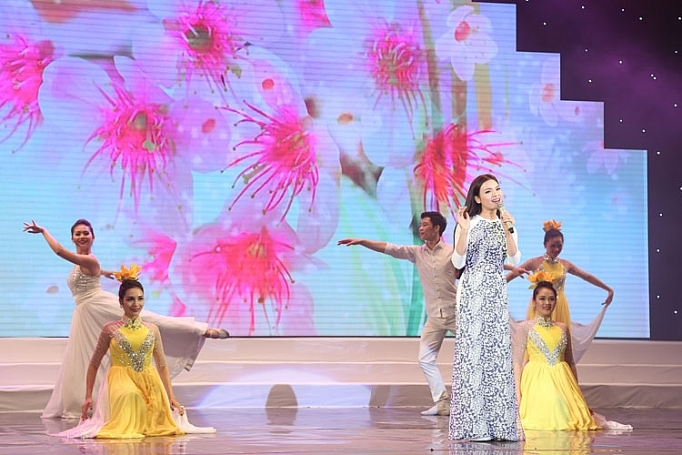 ky niem 72 nam xay dung va truong thanh bao cong an nhan dan