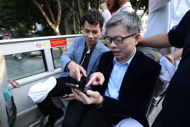 Truy cập Internet hộ gia đình ở thành thị cao gấp đôi so với nông thôn truy cap internet ho gia dinh o thanh thi cao gap doi so voi nong thon