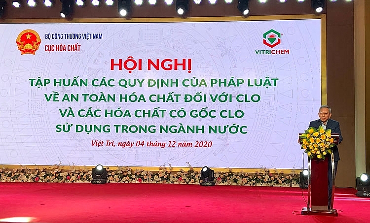 Tập huấn an toàn hóa chất đối với Clo và các hóa chất có gốc Clo Tập huấn an toàn hóa chất đối với Clo và các hóa chất có gốc Clo