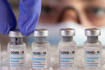 Anh bắt đầu tiêm chủng mở rộng vacxin Covid-19