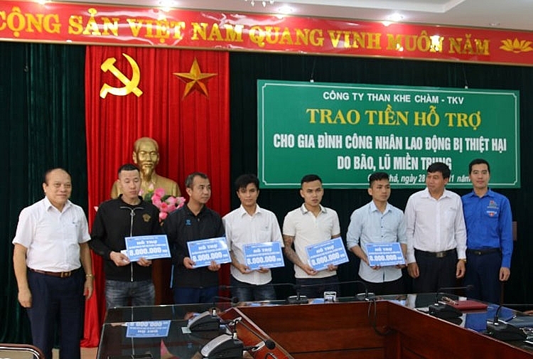 Than Khe Chàm: Hỗ trợ gia đình công nhân hơn 187 triệu đồng
