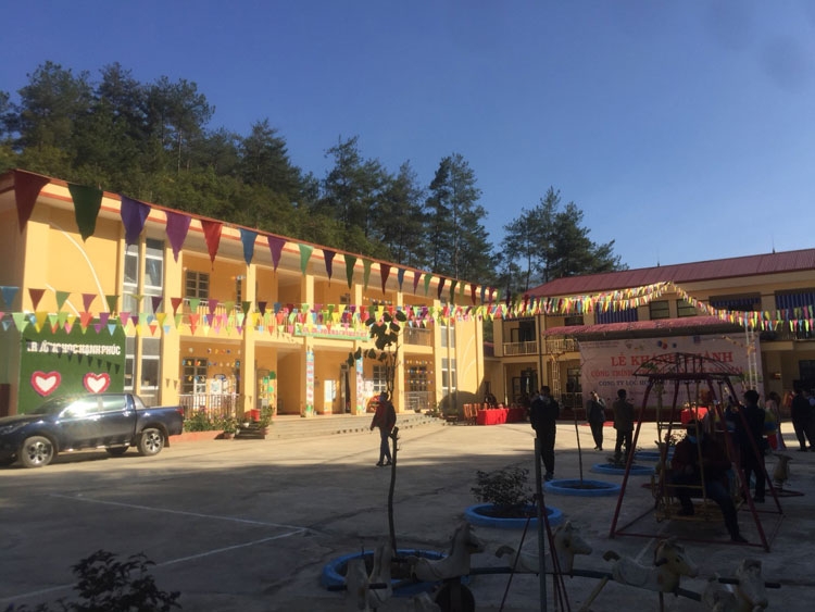 Khánh thành Trường Mầm non Sao Mai (Yên Bái) do BSR tài trợ Khánh thành Trường Mầm non Sao Mai (Yên Bái) do BSR tài trợ