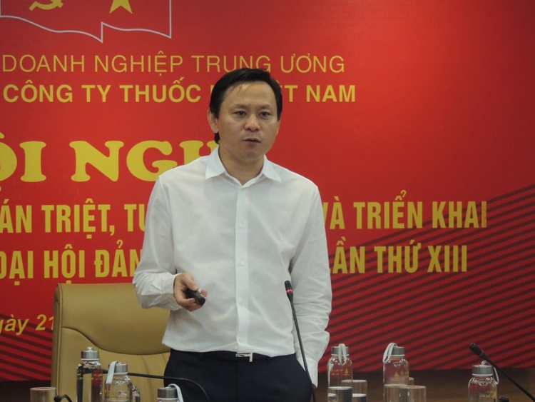 Đảng bộ Tổng công ty Thuốc lá Việt Nam tổ chức học tập, quán triệt, tuyên truyền và triển khai thực hiện Nghị quyết Đại hội Đảng toàn quốc lần thứ XII Đảng bộ Tổng công ty Thuốc lá Việt Nam tổ chức học tập, quán triệt, tuyên truyền và triển khai thực hiện Nghị quyết Đại hội Đảng toàn quốc lần thứ XII