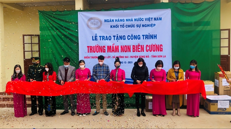 Lễ bàn giao công trình điểm Trường mầm non Lọng Lót Lễ bàn giao công trình điểm Trường mầm non Lọng Lót