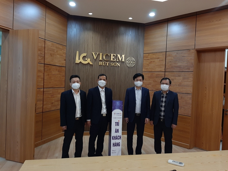 PC Hà Nam nhiều hoạt động thiết thực trong tháng tri ân khách hàng năm 2021 PC Hà Nam nhiều hoạt động thiết thực trong tháng tri ân khách hàng năm 2021