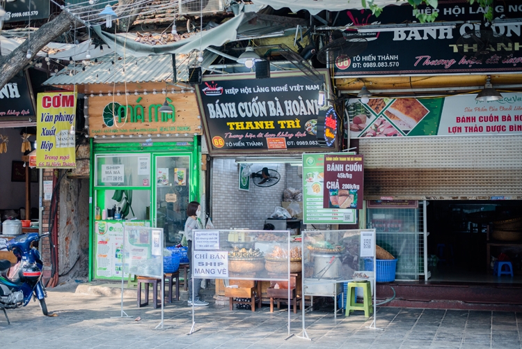 Trở thành “vùng cam” – Nỗi lo của các tiểu thương Hà Nội