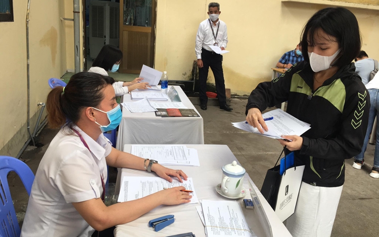 Phát triển thị trường lao động đồng bộ, linh hoạt Phát triển thị trường lao động đồng bộ, linh hoạt