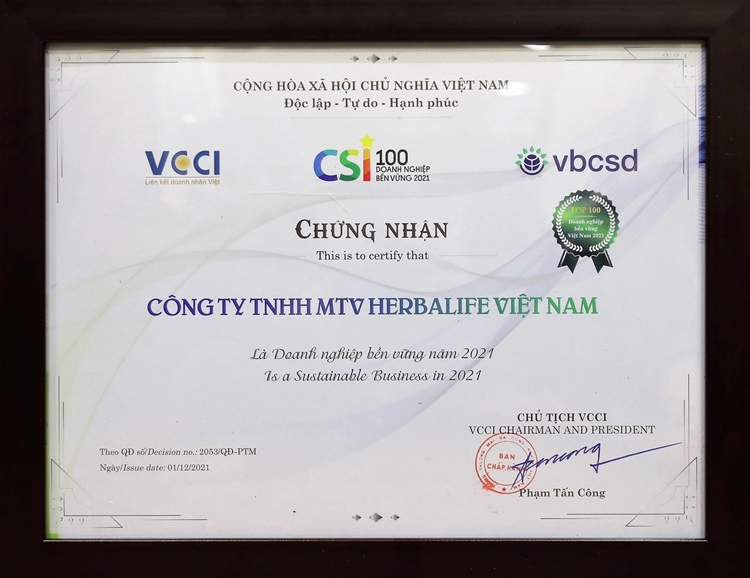Herbalife - Top 100 doanh nghiệp bền vững năm 2021 Herbalife - Top 100 doanh nghiệp bền vững năm 2021