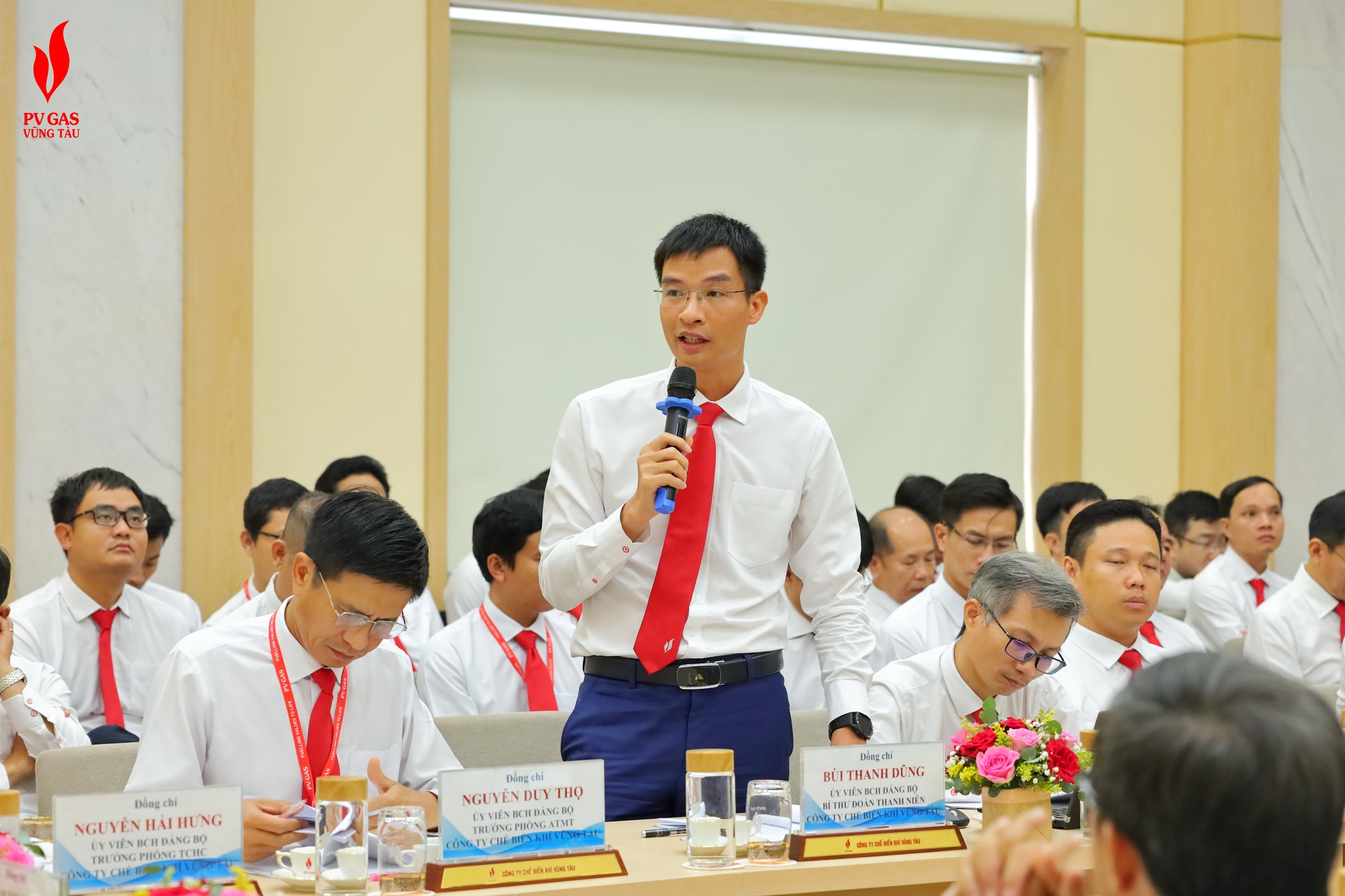 Các đảng bộ trực thuộc PV GAS tổ chức Hội nghị kiểm điểm tự phê bình và phê bình năm 2022 Các đảng bộ trực thuộc PV GAS tổ chức Hội nghị kiểm điểm tự phê bình và phê bình năm 2022