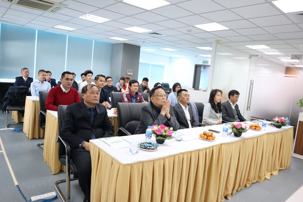 Tạp chí điện tử Kinh tế Chứng khoán Việt Nam tổng kết và trao giải cuộc thi viết “Tôi là Nhà đầu tư” Tạp chí điện tử Kinh tế Chứng khoán Việt Nam tổng kết và trao giải cuộc thi viết “Tôi là Nhà đầu tư”