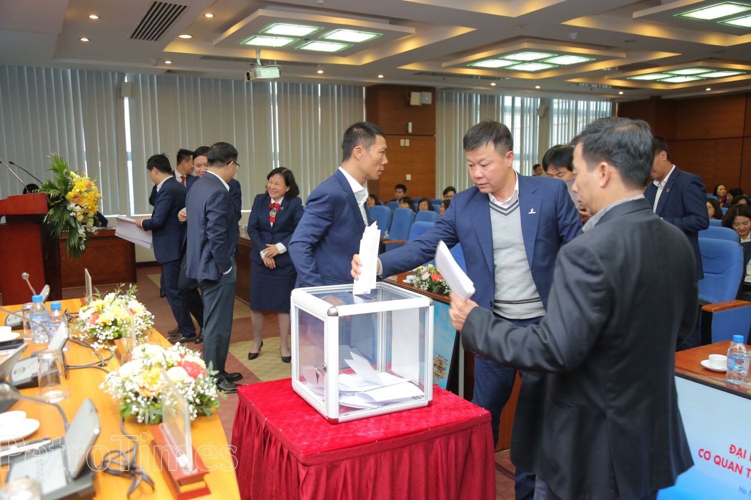 Hội nghị đại biểu người lao động Cơ quan Tập đoàn năm 2023 Hội nghị đại biểu người lao động Cơ quan Tập đoàn năm 2023