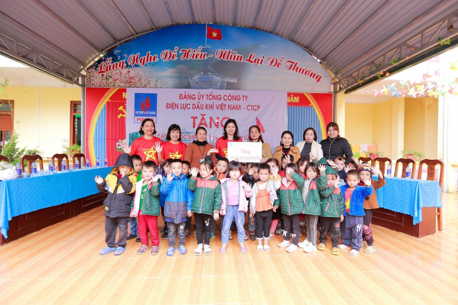 PV Power - Hành trình về nguồn nơi địa đầu Tổ quốc PV Power - Hành trình về nguồn nơi địa đầu Tổ quốc