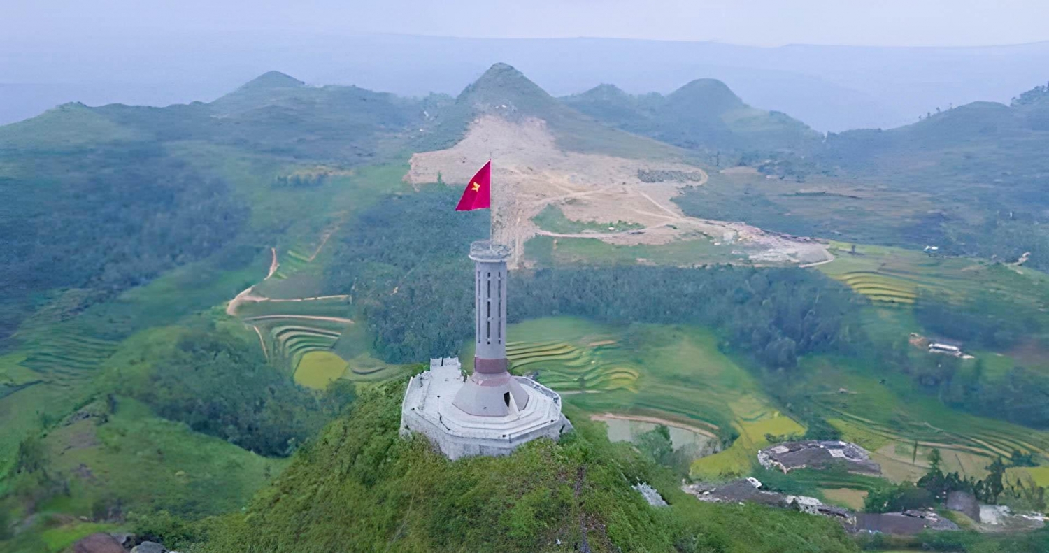 PV Power - Hành trình về nguồn nơi địa đầu Tổ quốc PV Power - Hành trình về nguồn nơi địa đầu Tổ quốc