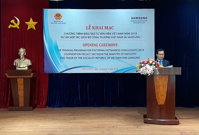 nam 2019 viet nam se co them 100 chuyen gia tu van ve cong nghiep ho tro