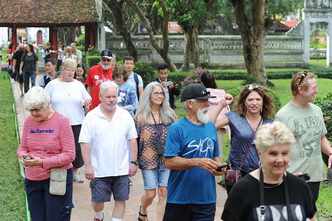 du lich chau a lieu xieu tham don covid 19