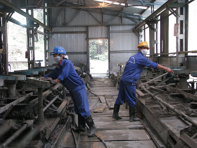 Chủ động bảo vệ mình trước tai nạn lao động, bệnh nghề nghiệp chu dong bao ve minh truoc tai nan lao dong benh nghe nghiep