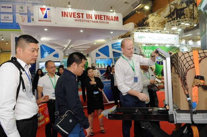 hop tac quoc te ve cong nghe di tat don dau