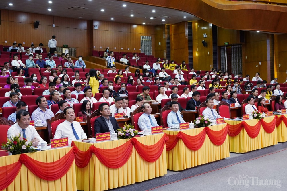 Vải thiều Bắc Giang rộng đường xuất khẩu Vải thiều Bắc Giang rộng đường xuất khẩu