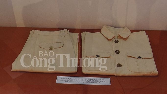 Nơi Bác Hồ viết Bản Tuyên ngôn Độc lập - những dấu ấn của thời gian noi bac ho viet ban tuyen ngon doc lap nhung dau an cua thoi gian