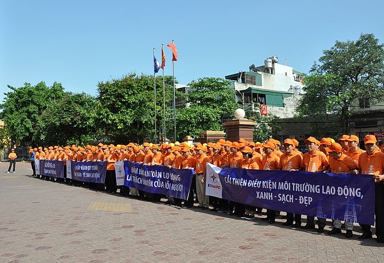 0851-xay-dung-van-hoa-an-toan