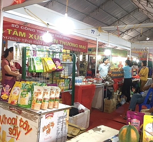 Hội chợ Công Thương đồng bằng sông Hồng- Hà Nam 2018: Đẩy mạnh liên kết xúc tiến thương mại, đầu tư hoi cho cong thuong dong bang song hong ha nam 2018 day manh lien ket xuc tien thuong mai dau tu