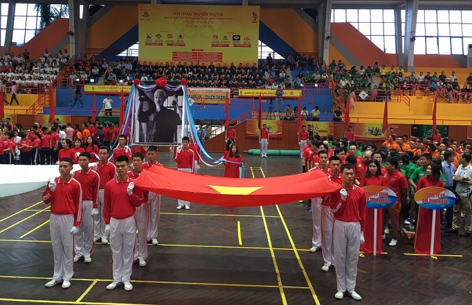 khai mac hoi thao truyen thong tong cong ty cp bia ruou nuoc giai khat ha noi