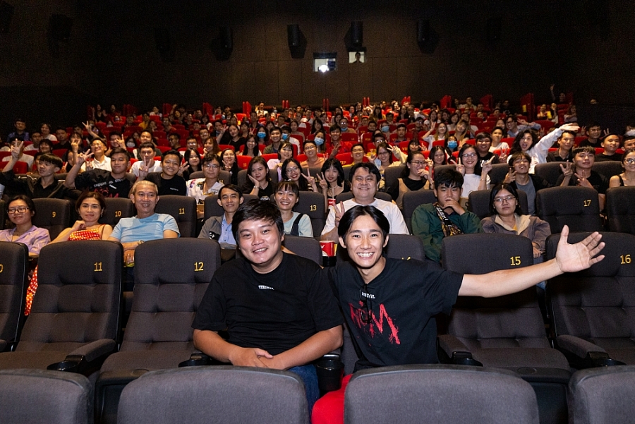 5835-ryp-chiyu-phim-yromy-gyn-nhy-lyp-yyy-khan-giy