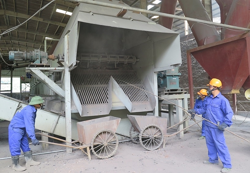 undefined 1247-image001