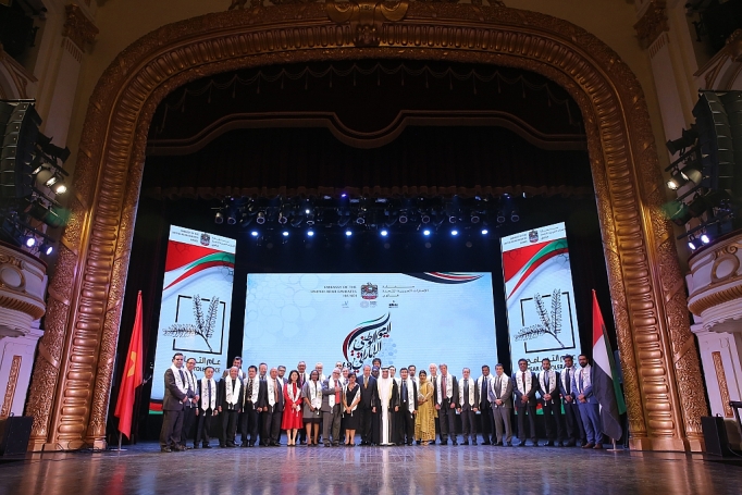 uae viet nam cua ngo thuong mai kinh te cua hai dat nuoc