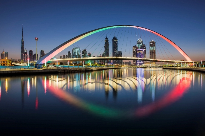 emirates cung cap mien phi phong khach san cung nhieu dich vu tien ich cho du khach den dubai