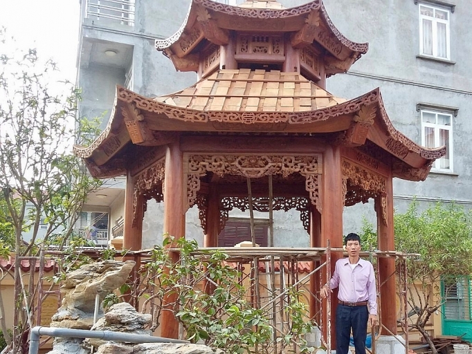 Người làm “sống lại” nhà gỗ cổ truyền thống nguoi lam song lai nha go co truyen thong