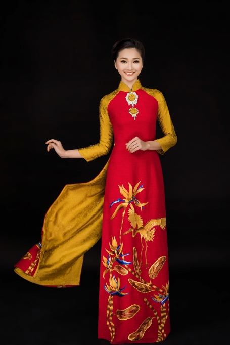 Áo dài Lan Hương - niềm đam mê bất tận ao dai lan huong niem dam me bat tan