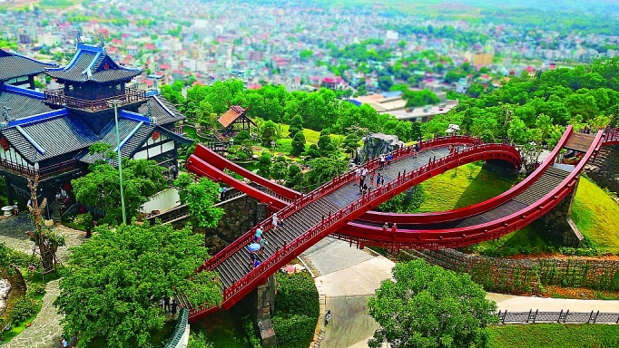 quang ninh khien ca nuoc kinh ngac