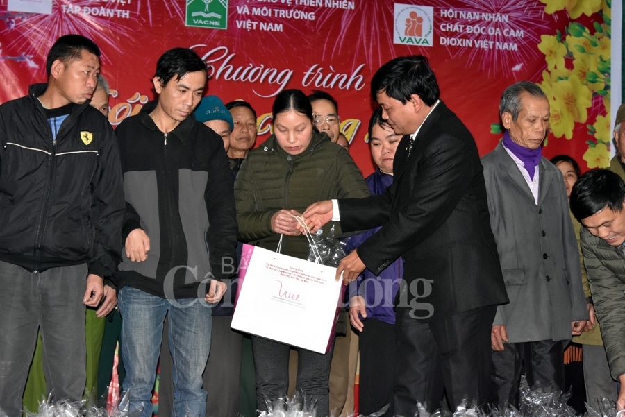 trao se chia nhan yeu thuong