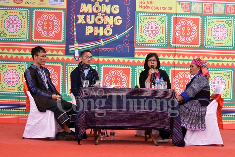 sac mau van hoa tet mong xuong pho