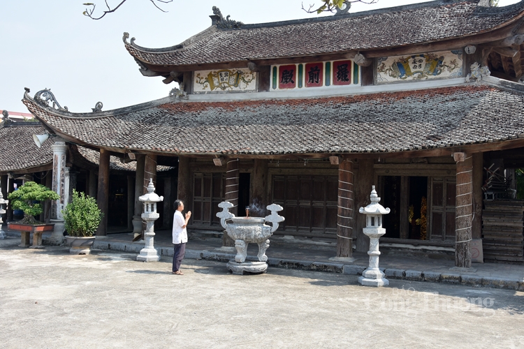 Đam mê cháy bỏng nghệ thuật điêu khắc gỗ dam me chay bong nghe thuat dieu khac go