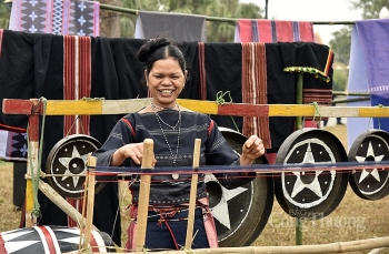 Sắc màu-